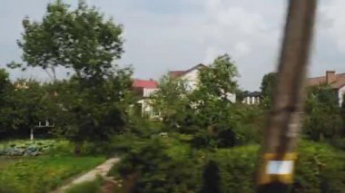 Elektrikli tren penceresinden görüntüle
