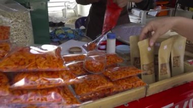 Tayland 'da sokak pazarı