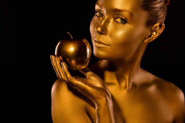 Beautiful tricky woman evil witch from ancient fairy tale holding golden apple giving snow white princess poisoned treat — Stockfoto