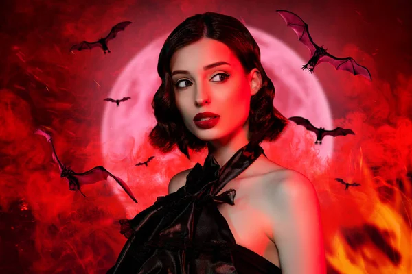 Magazine Collage Femme Satanique Effrayant Regarder Brûlant Enfer Diable Feu — Photo