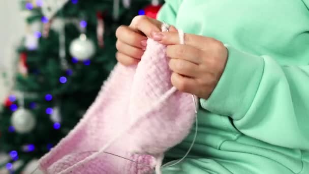 Woman Hands Yarn Knitting Handmade Wool Clothes Background Christmas Tree — Stockvideo