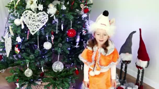 Small Curly Girl European Appearance Fox Costume Tells Poem Christmas — Vídeo de Stock