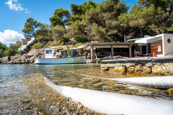 Blick Auf Die Ibizenkische Cala Mastella Und Das Restaurant Bigotes — Stockfoto