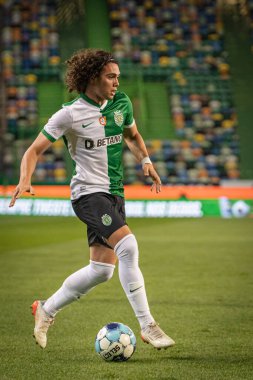 Taca De Portugal - 18.11.2021 - Sporting CP - Varzim - Goncalo Esteves saldırıyor