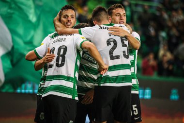 Liga Bwin - 11.12.2021 - Sporting CP - Boavista Porto - Sarabia golünü kutlayan takım