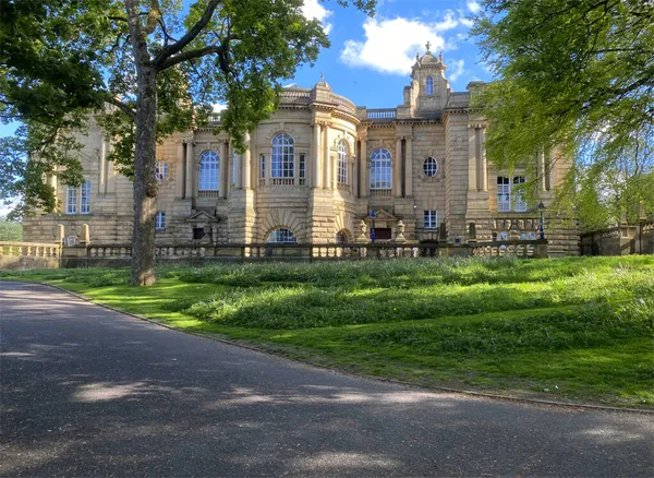 Vue Arrière Cartwright Hall Jour Été Lister Park Bradford Royaume — Photo