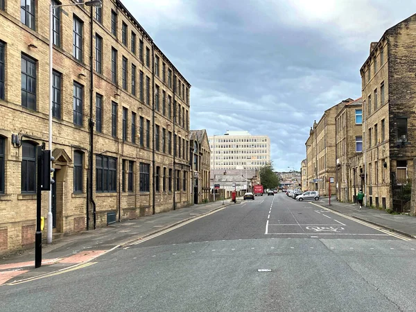 Mirando Hacia Abajo Grattan Road Alineado Con Edificios Victorianos Bradford —  Fotos de Stock
