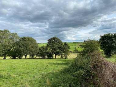 Kırsal alan, aşağı Wyke Yolu, Bradford, İngiltere 'den bakıyor.