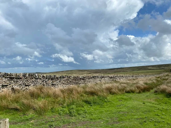 Dry Stone Wall Running Moors Cowling Keighley — Foto Stock