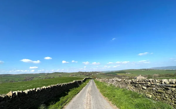 Grandage Yolu Boyunca Kuru Taş Duvarlar Tarlalar Tepeler Cowling Ngiltere — Stok fotoğraf