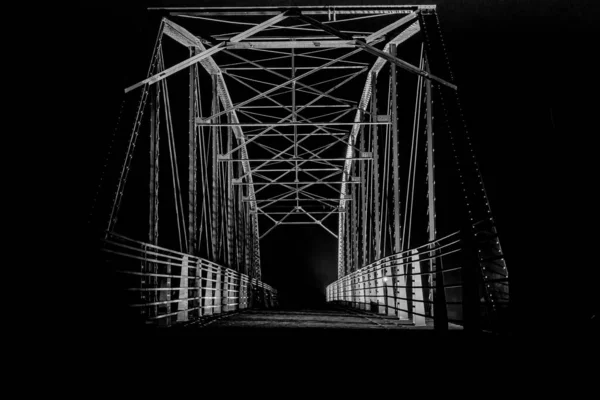 Night Time Bridge Black White — 图库照片