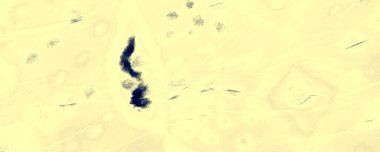 Gri Yaratıcı Kravat Boyası. Kova boyası. Indigo Kirli Arkaplan. Görüntü suluboya baskısı. Gökyüzü Graffiti Grunge. Fırçalanmış malzeme. Bulut Fırçası İpek. Graffiti Grunge..