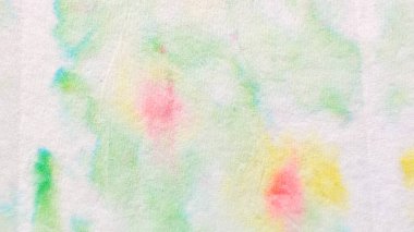 Kırmızı Soyut Leke. Grunge rengini yıka. Sıvı Arkaplan Beyaz Saplı. Mürekkep sıçrama desenli çiçek yumuşaklığı. Mürekkep Pastel Fırçası. Islak Renkli Soyut Fırça. Sanat Suluboya Akrilik İşareti.