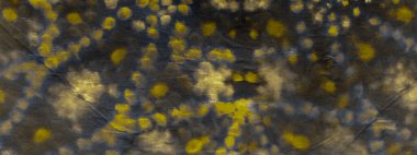 Siyah kravat boyama sanatı. Aquarelle dokusu. Kirli Sanatlar Pankartı. Siyah suluboya fırça. Sunny Graffiti Tarzı. Sarı Fırçalı İpek. Sunny Oil Ink. Geleneksel Gri Boyalı.