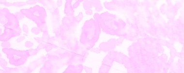 Pembe kravat boyama sanatı. Kova boyası. Kırmızı Sanatsal Kirli Kanva. Valentine Suluboya Mürekkebi. Özel Graffiti Grunge. Fırçalanmış malzeme. Kırmızı Fırçalı İpek. Kaba Sanat YazıcıComment.