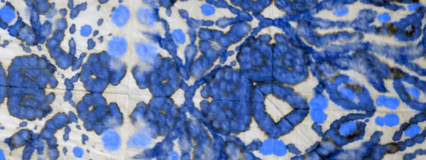 蓝色领带染料艺术 Aquarelle油漆 艺术肮脏的Canva 传统水彩画刷 摘要现代染色 刷过的丝绸白油墨水 传统染发 — 图库照片