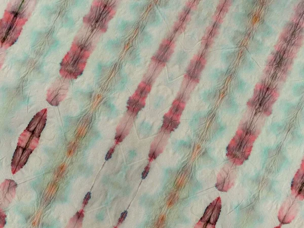 Абстрактная Акварель Red Stripe Ikat Texture Tie Dye Patch Texture — стоковое фото