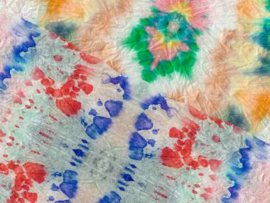 Gri Çiçek İkat dokusu. Patchwork Etnik Ombre Grunge. Boyalı Hat Doğu Suluboya. Mavi kravat boyası, kravat izi. Kırmızı çizgili suluboya desen. Etnik Dip Deseni. Kravat Boyası Tasarımı