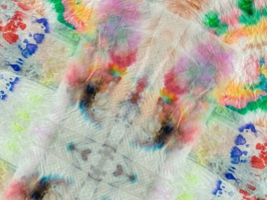 Gri Etnik İkat dokusu. Kravat Boyası Tasarımı Etnik Dip Deseni. Boyalı Hat Doğu Suluboya. Kırmızı kravat desenli çiçek deseni. Çoklu Renkli Çiçek Ombre Grunge. Mavi Çizgili Suluboya Deseni.