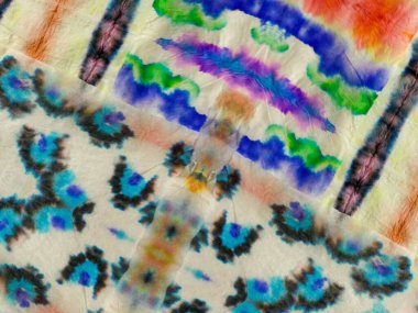 Etnik Dip Deseni. Mavi Etnik İzleme Şablonu. Boyalı Çizgi Gradyan Patchwork. Kırmızı Çiçek Hattı suluboya dokusu. Kravat Boyası Efekti Gri Kravat Boyası Etnik Parmak izi. Yamalı Çizgili Su Tasarımı.