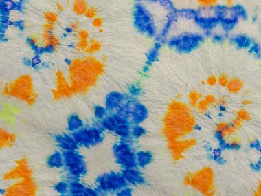 Kırmızı kravat boyası, kravat izi. Kravat Boyası Efekti Mavi Çizgili Suluboya Çizgisi. Boyalı Hat Oriental Suluboya. Çoklu Renkli Sarmal Su Kaynağı. Shibori Dip Deseni. Gri Çizgili Ikat Deseni.