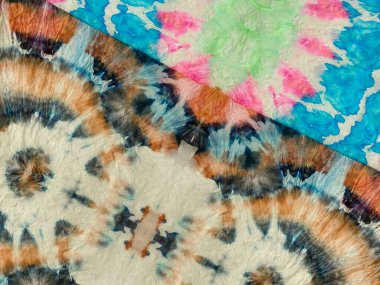 Boyalı Grunge desenli mavi çizgili suluboya desenli kravat. Çoklu Renkli Çiçek Su Efekti. Kırmızı kravat boyalı kravat bandı. Boyalı Çizgi Gradyan Suluboya. Gri Etnik İkat dokusu. Etnik Dip Deseni.