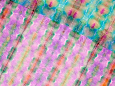 Kravat Boyası Doku Mavi Çizgili Ikat deseni. Etnik Dip Deseni. Patchwork Etnik Çarşaf Etkisi. Kırmızı kravat boyalı kravat bandı. Boyalı Çizgi Gradyan Suluboya. Gri Çiçek Boyalı Suluboya Doku.