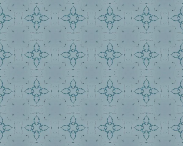 三角幾何学的バティックフロア 青い花模様のイカット 青い民族誌 モロッコ幾何学的な花のボホール 白パキスタンエンドレスXリスボン四重奏曲パターン 青いトルコ民族のテクスチャ — ストック写真