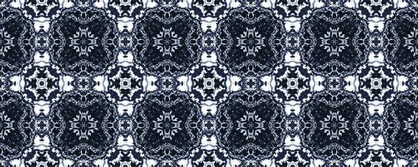 伝統的な幾何学的パターンBoho 青モロッコ民族模様 インディゴフローラルバティックプリント ブルーパキスタンエンドレスイカット ブルーエスニックペイントトルコ幾何学フラワーインク スペイン語のシームレスな描画 — ストック写真