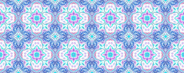 三角幾何学の花の床 パキスタン エンドレス トランス インド ロシア バティック レインボーフラワーバティックペイント ファンキーなエスニック インクアラビア — ストック写真