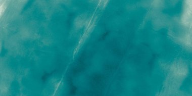 Mavi kravat boyası. Turkuaz Parlak Fırça. Gri Deniz Parıltısı. Cyan Aqua. Parıltı Yaz. Gümüş Yıkama Arkaplanı. Soyut Okyanus Fırçası. Su deseni. Gri Okyanus Arkaplanı. Parlak Doğa. Parlak Su.