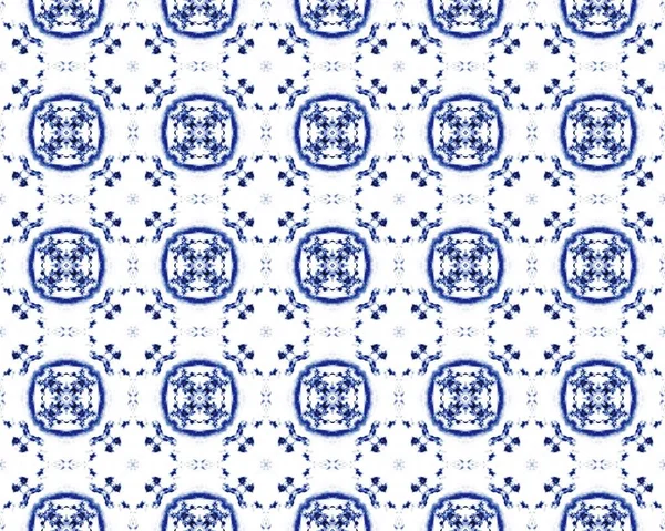 ブルー オリエンタル フローラル タイル 青い部族の民族の花 インドネシアの幾何学的バティック アラビア語のシームレスなデザイン ヴィンテージ幾何学模様ペイント 藍花の床 エスニック — ストック写真
