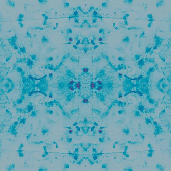 Kusursuz Şerit 'i ateşleyin. Beyaz Gradyan Pislik. Sonsuz Işık Süslemesi. Teal Modern Boyalı. Mavi Kış Boyası. Ateşli fırça boyası. Buz Parlak Grunge Baharı. Frost Soyut Suluboya.