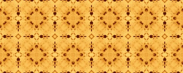 黄色のアラビア神話のバティック クレイフラワーイカット 伝統的なロシアの死 アラベスク幾何学的プリント トルコの幾何学的バティック床 砂のOrnate幾何学的テクスチャ ブラウン エスニック — ストック写真