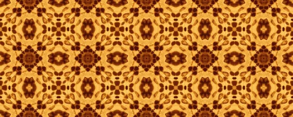 Kahverengi Arap Çiçeği Batik. Klasik Geometrik Desen Yazdırma. Endonezya Etnik Döşemesi. Çamur Hint süsü dokusu. Geleneksel Geometrik Boya. Yanmış Etnik Çiçek Döşemesi. Sarı Çiçek İkat