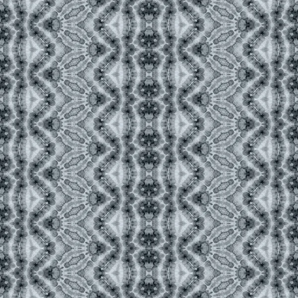 グレーの幾何学模様 グレーの幾何学的バティック 概要Geo Print グレーのボヘミアン柄 シームレスな水彩ストロークパターンシームレスストライプボホブラシ ボヘミアン ブラシ — ストック写真