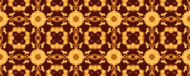 Sarı Hint Mistik Şablonu. Parlak Türk Dörtlüsü dokusu. Geleneksel Çiçek Yıldızları. Asitli Etnik Batik Boho. Batı Geometrik Fayans. Bohem Geometrik Mürekkep. Kahverengi Çiçek Yeri