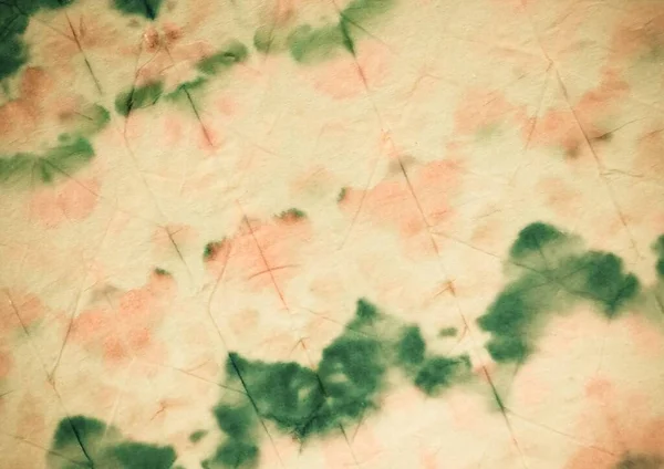 Bej rengi kravat boyası. Aquarelle Boya Fırçası. Kirli Arkaplan. Sarı suluboya baskı. Eski kaba sanat baskısı. Fırçalanmış İpek. Parşömen fırçalanmış malzeme. Geleneksel Gül Boyalı.