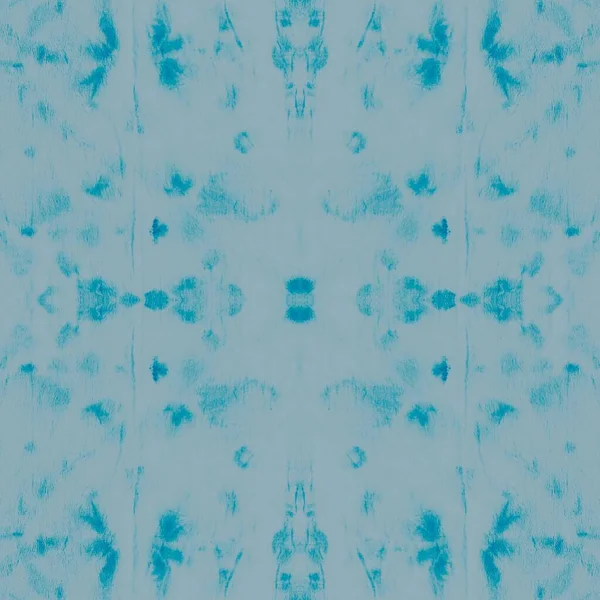 Ateş Yaratıcı Bağlama Boyası. Parlak desenli tasarım. Hafif Geometrik Yay. Mavi Dondurucu Kirli Suluboya. Buzlu suluboya baskısı. Cyan Evren tarzı. Kırmızı Fırçalı Malzeme. Gökyüzü Kış Boyası.