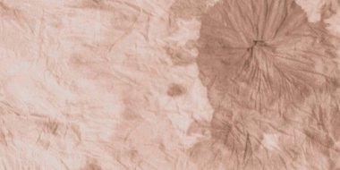 Pembe Yaratıcı Kravat Boyası. Aquarelle dokusu. Argent Dirty Art Banner. Bej renkli suluboya mürekkep. Kadın Graffiti Grunge. Yağlı fırça. Parlak Fırçalı İpek. Kaba Sanat YazıcıComment.