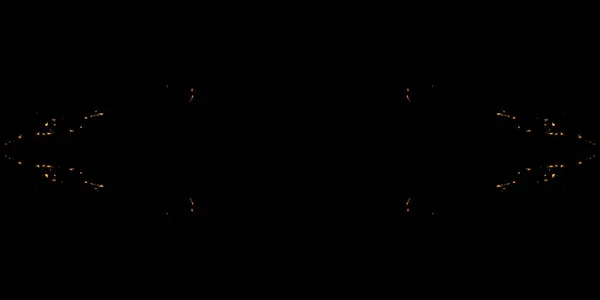 黄色のブラシペイント ライト ストリップ 高級アクエレルテクスチャ ヒート グラフィック ダークアブストラクト水彩 ゴールドオイルインク ブラック アーティスティック — ストック写真