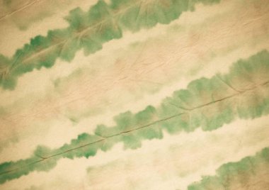 Pembe kravat boyalı batik. Kova boyası. Kirli Sanatlar Tarzı. Yeşil Kova Boya Fırçası. Retro Graffiti Tarzı. Fırçalanmış İpek. Kağıtlar pürüzlü. Bej Geleneksel Boyalı.