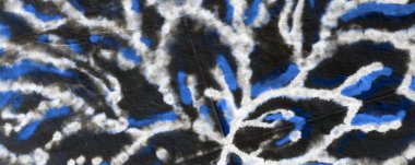 Siyah kravat boyası baskısı. Suluboya boya. Kirli Arkaplan. Gökyüzü suluboya baskısı. Geleneksel Deniz Boyası. Mavi Yağ Mürekkebi. Yağlı fırça. Kara Modern Boyalı.