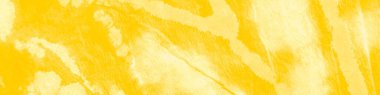 Light Tie Dye Batik. Aquarelle dokusu. Kirli Sanat Ressamlığı. Stil Kova Boyası. Sarı Grafik Boyalı. Tarzlı Fırça Malzemeleri. Yaz yağı fırçası. Hafif Graffiti Grunge.