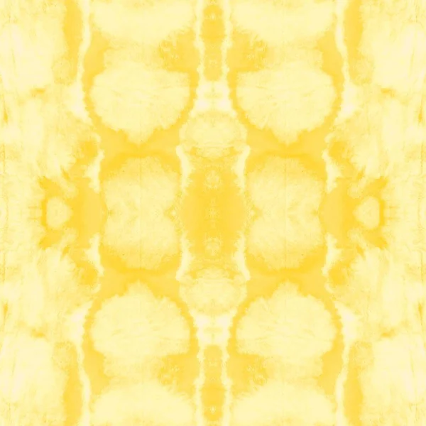 Yellow Zigzag Motif Washed Tie Dye Style Aquarelle Paint Blurry — 图库照片
