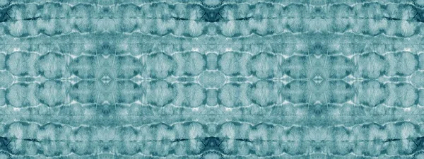 锡安族人Tie Dye青色油画刷 轻质民油墨水 蓝色的现代Ogee瓷砖 蓝色肮脏的艺术卡瓦 白色的刷子材料 亮晶晶的无缝图案 浅水色墨水 — 图库照片