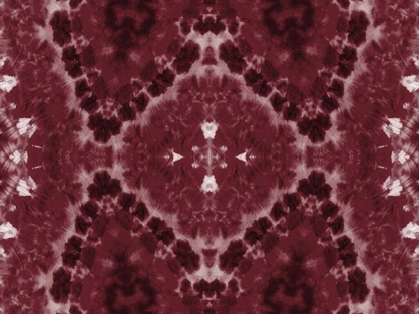 Suçsuz Zig Zag. Beyaz suluboya fırça. Kırmızı Kirli Sanat Kanvası. Koyu kravat boyası çizgileri. Kan Grafiti Tarzı. Şarap Fırçası Tekstil. Beyaz tekrarlayan şeritler. Kırmızı Fırçalı Madde.