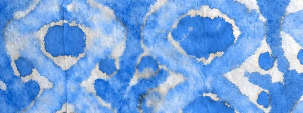 Beyaz kravat boyası Grunge. Suluboya boya. Kirli Sanatlar Pankartı. Parlak suluboya boya. Geleneksel Graffiti Tarzı. Yağ mürekkebi. Mavi Fırçalı Kağıt. Graffiti Biçimi.