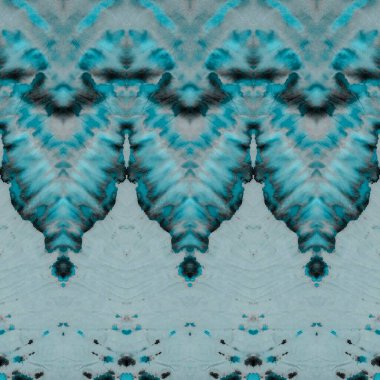 Mavi Xmas Kış Kravat Boyası. Buzlu Grungy Etkisi. Siyah Soyut Suluboya. Karlı Zigzag halkı. Siyah Su Sınırı Boyası. Gök mavisi mürekkep boyası. Gri Kış Kokarcası. Gri Kravatlı Boyalı Doku.