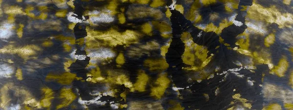 Bronz kravat boyası Grunge. Suluboya mürekkep. Kirli Arkaplan. Altın suluboya baskı. Kırsal Graffiti Grunge. Sarı Fırçalı İpek. Rustik Kağıt Fırçası. Işık Grafiksel Boyalı.